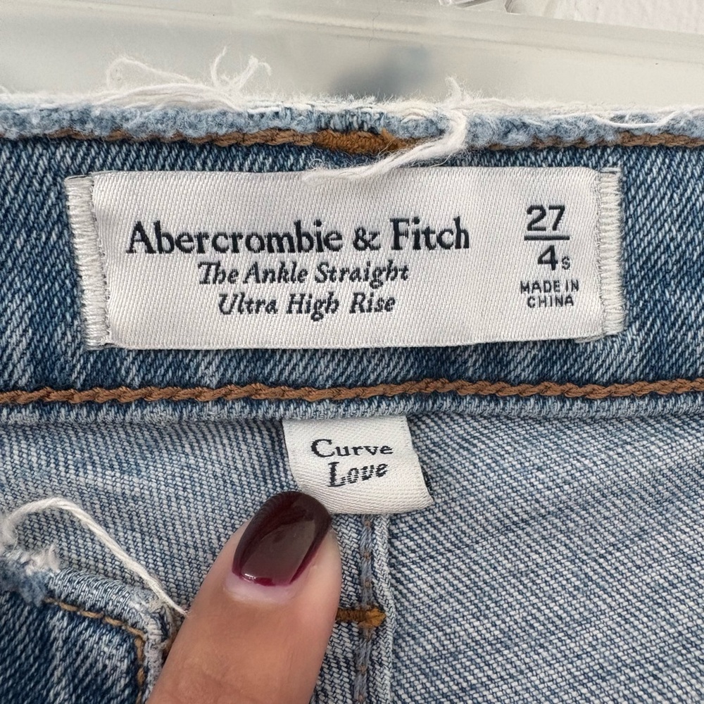 Abercrombie Ankle Straight Jeans